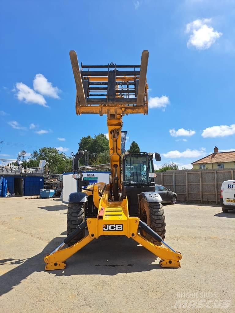 JCB 535 V 125 Telescopic handlers