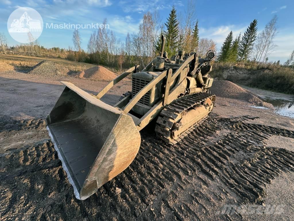 CAT 955 Crawler loaders