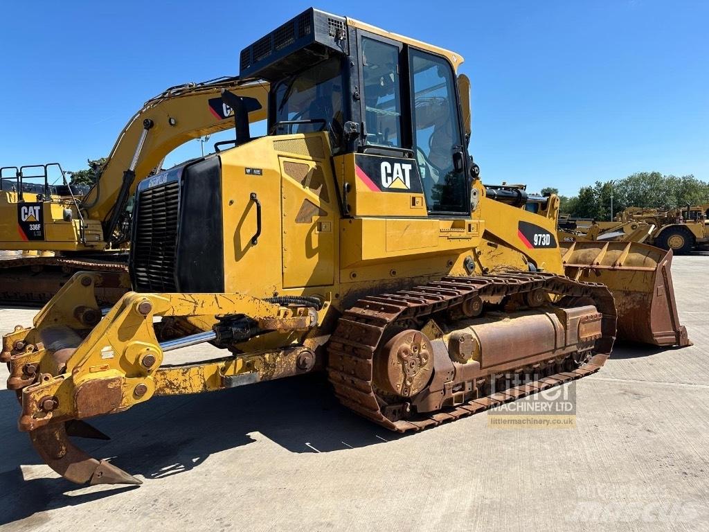 CAT 973D Crawler loaders
