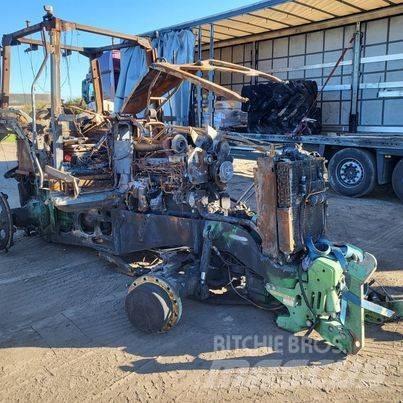 John Deere 7820  tank Cabins and interior