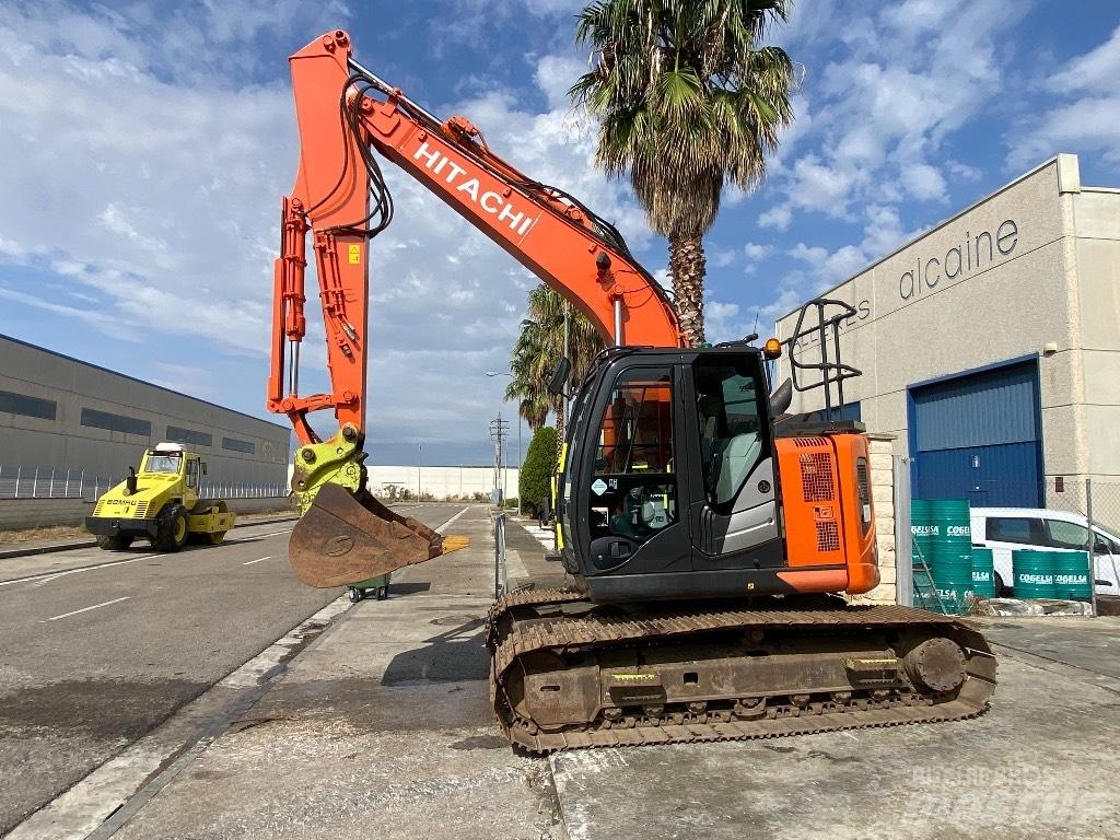 Hitachi ZX 135 US-6 Crawler excavators
