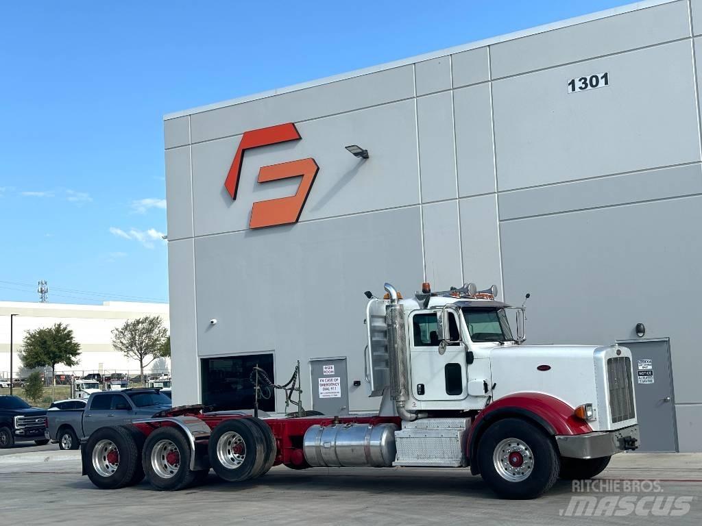 Peterbilt 367 Prime Movers