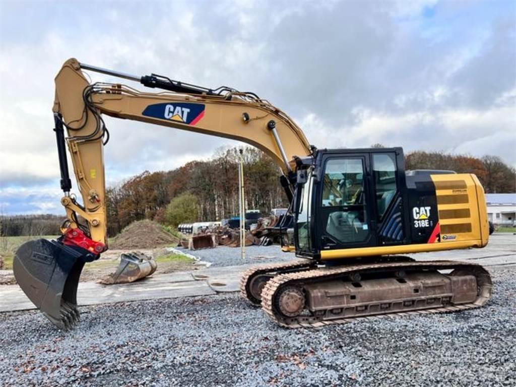CAT 318EL + HS21 Crawler excavators