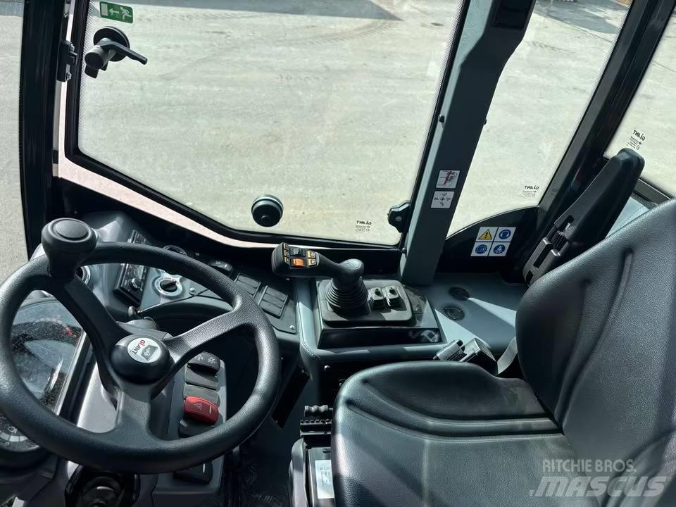 GiANT G 3500 X-tra Wheel loaders
