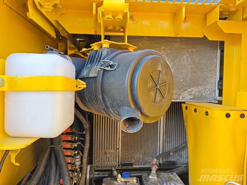 Komatsu PC 130-7 Crawler excavators