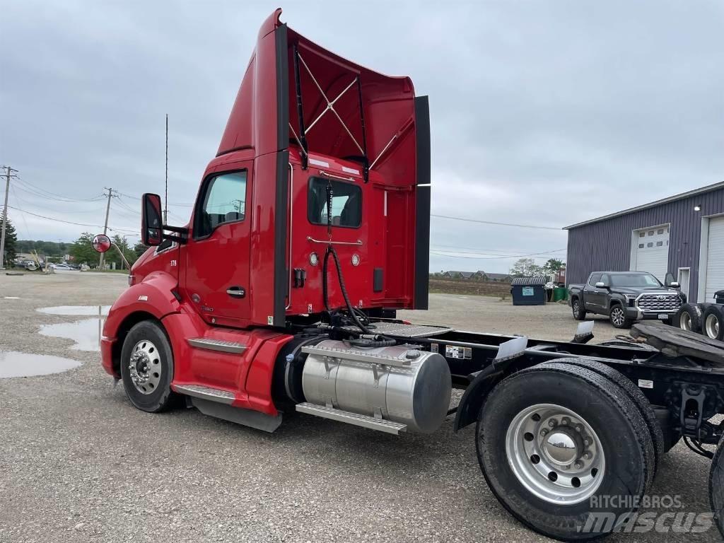 Kenworth T 680 Prime Movers