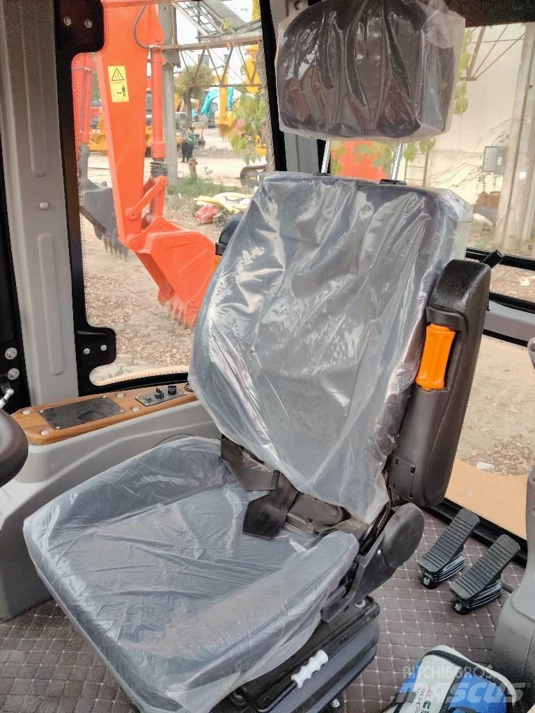 CAT 420F Backhoe