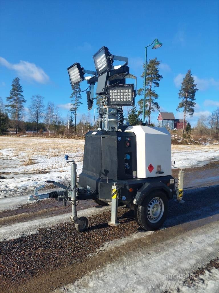 Generac V 20 Light towers