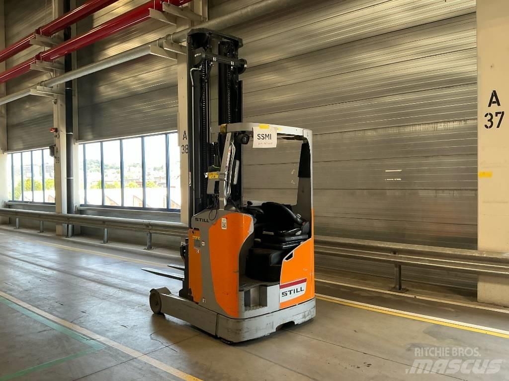 Still FMX 14 Reach truck