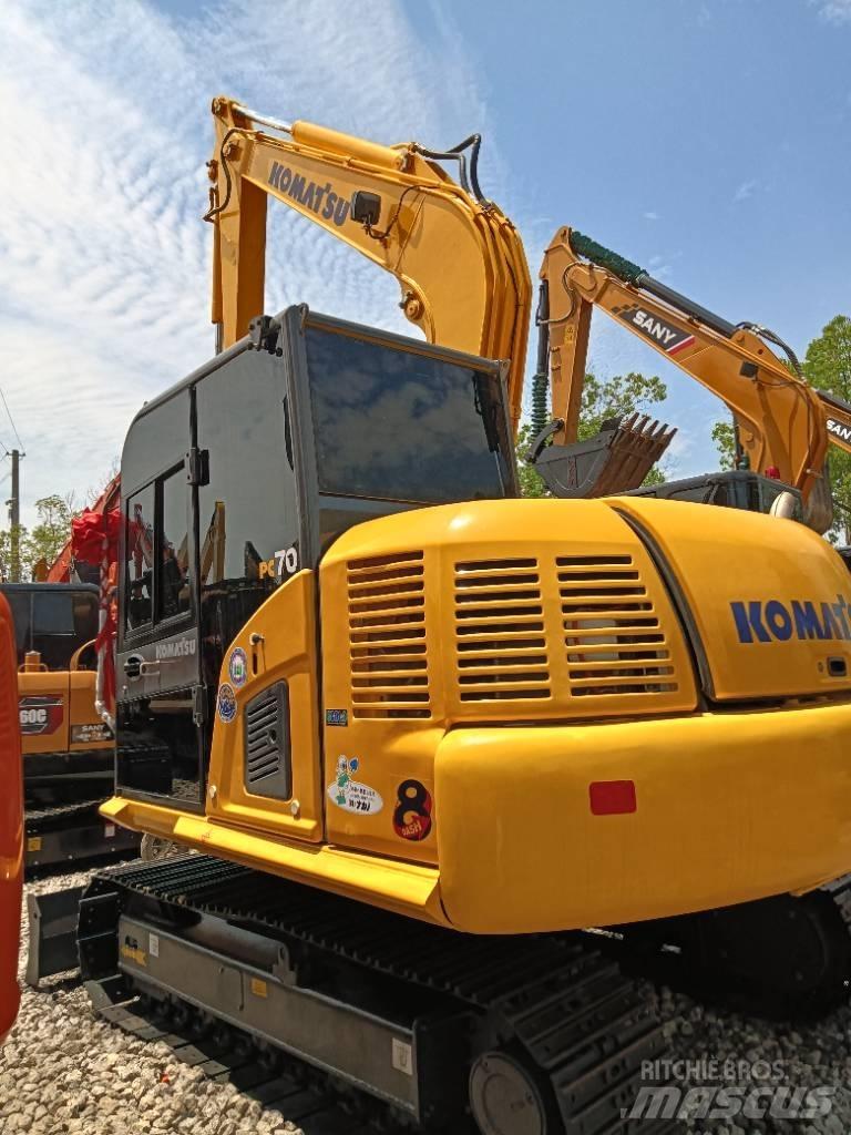 Komatsu PC 70 Crawler excavators
