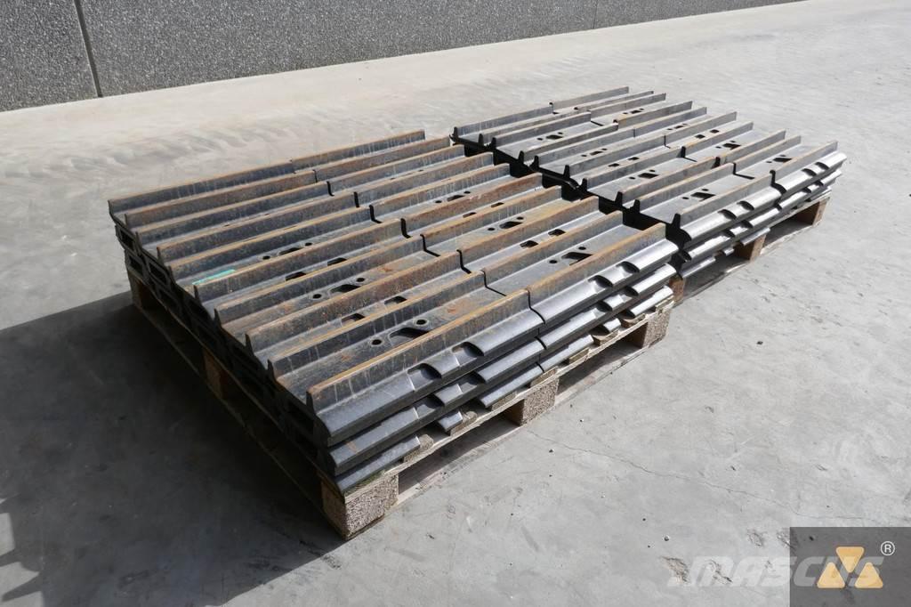 CAT 330 Trackshoes Tyres, wheels and rims