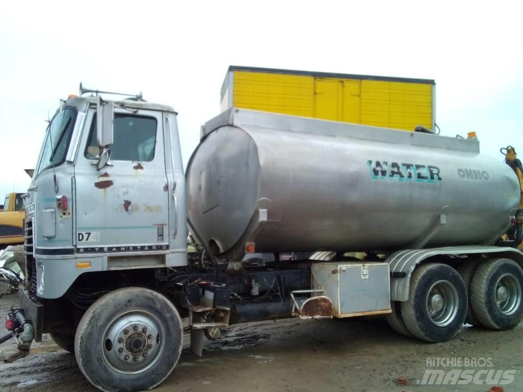 International 8V71D Car carrier