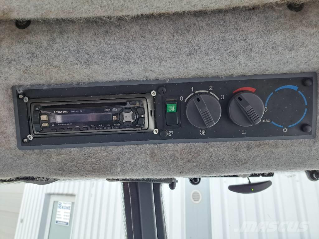 Valmet 6400 Tractors