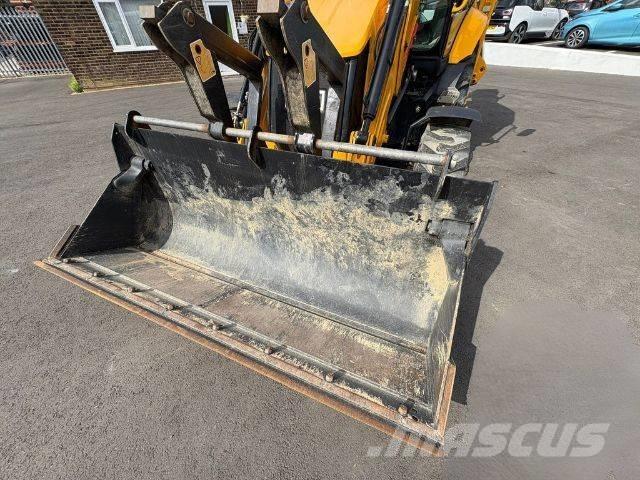 JCB 3 CX Backhoe