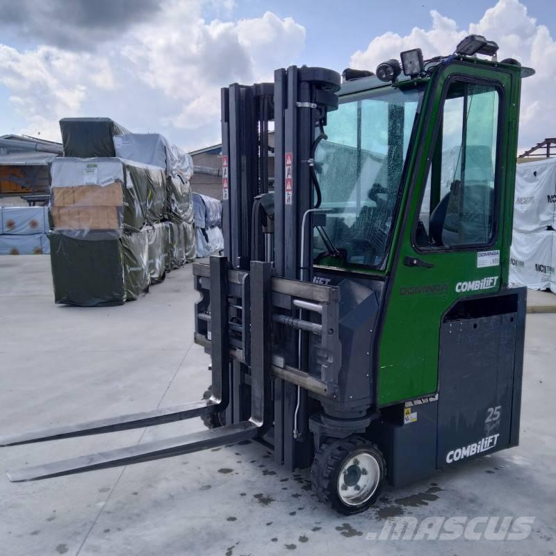 Combilift CBE 2500 4-way reach truck