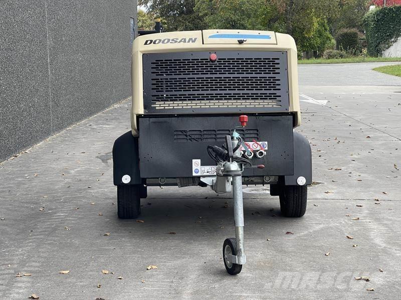 Doosan 7 / 25 - G - N Compressors