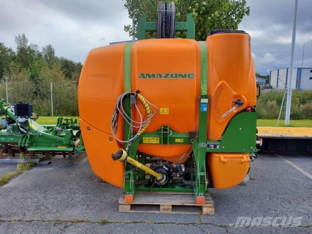 Amazone UF 1201 Mounted sprayers