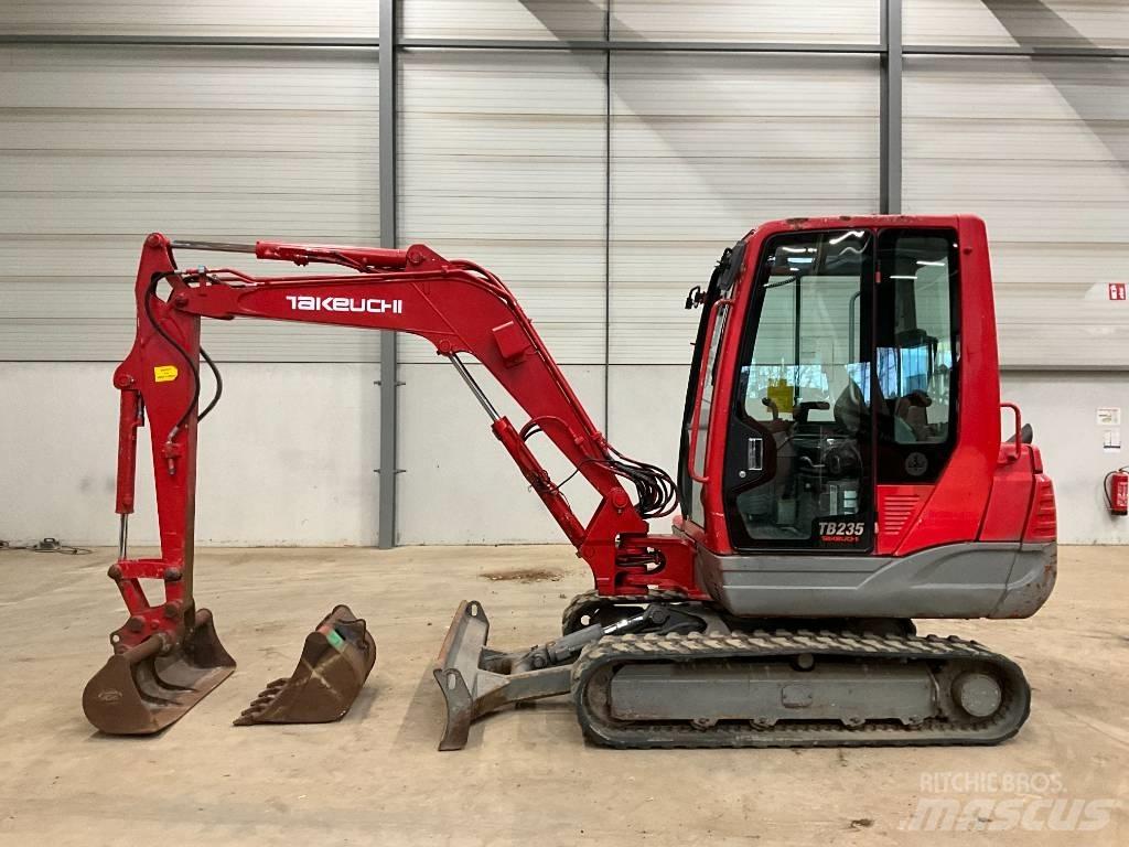Takeuchi TB 235 Mini excavators < 7t (Mini diggers)