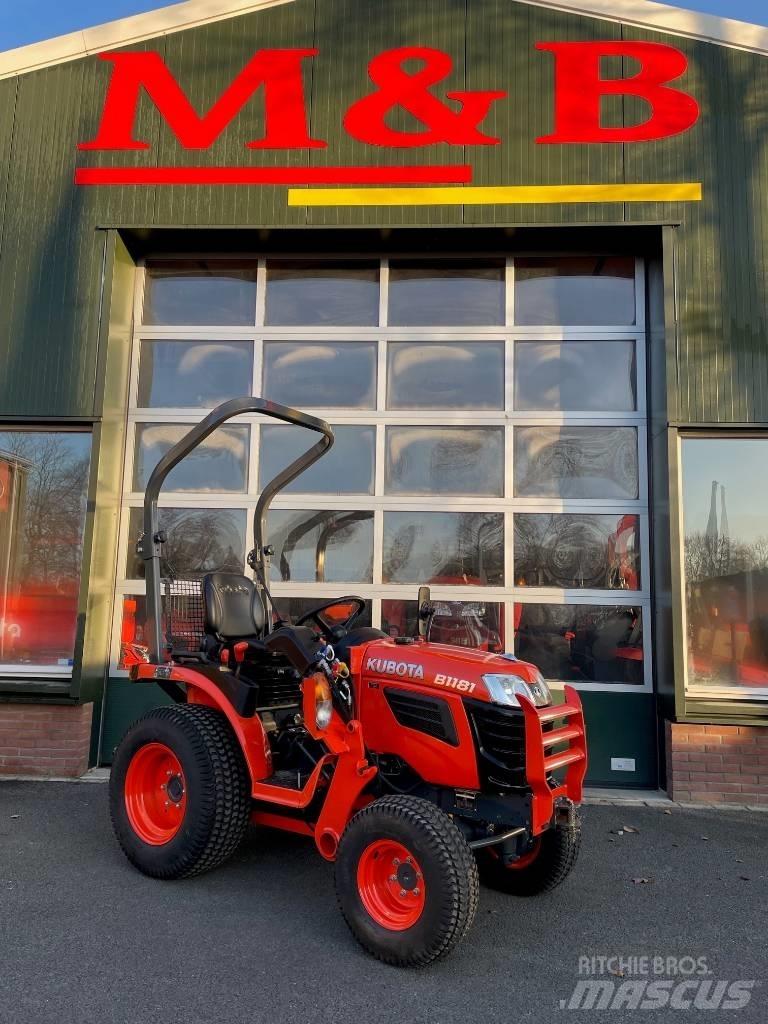 Kubota B1181 Compact tractors