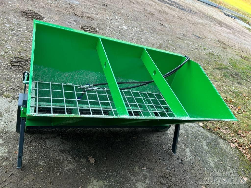 Sami SL1500 EURO + 3P Sand and salt spreaders