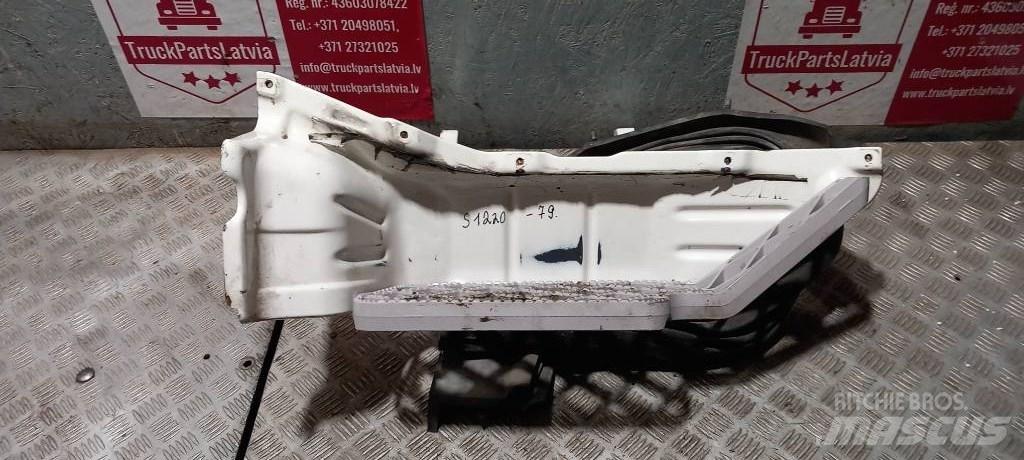 Scania G 400   1426107 Cabins and interior