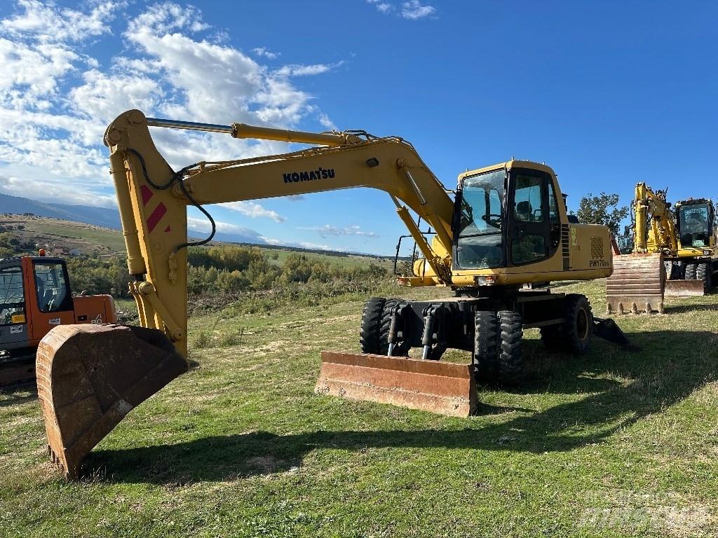 Komatsu PW 170-6 Wheeled excavators