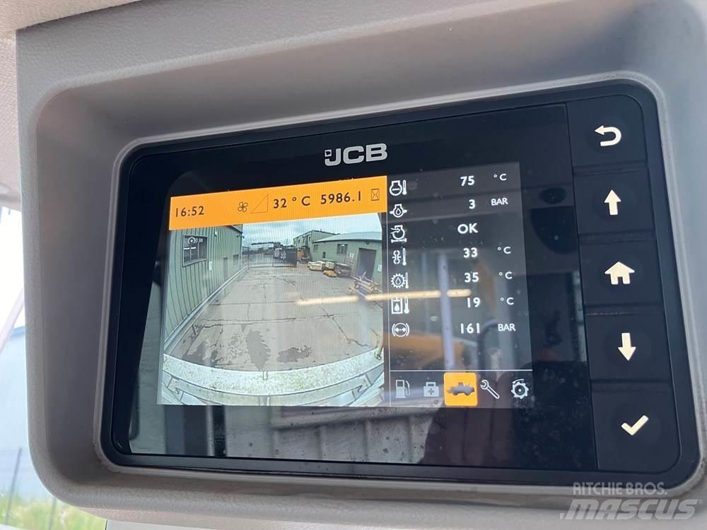 JCB 437 Wheel loaders