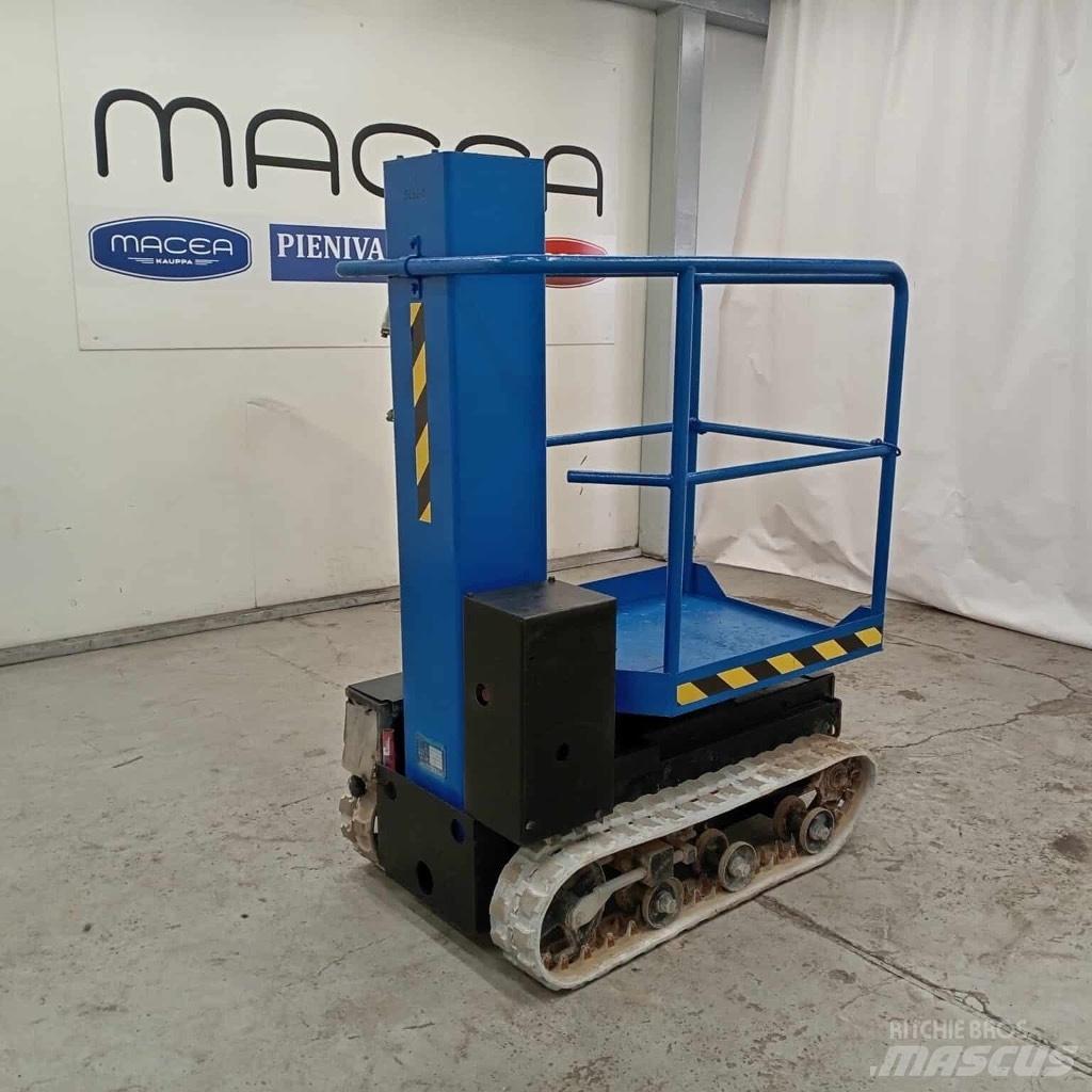 Aichi RM 04 B Telescopic boom lifts