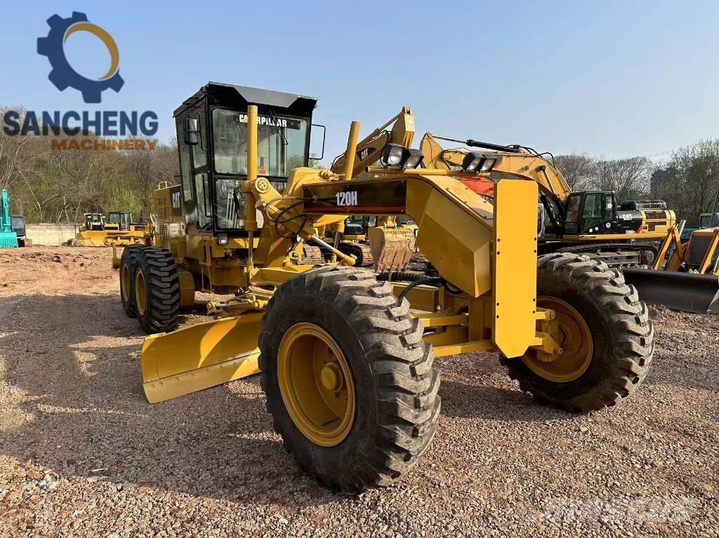 CAT 120H Graders
