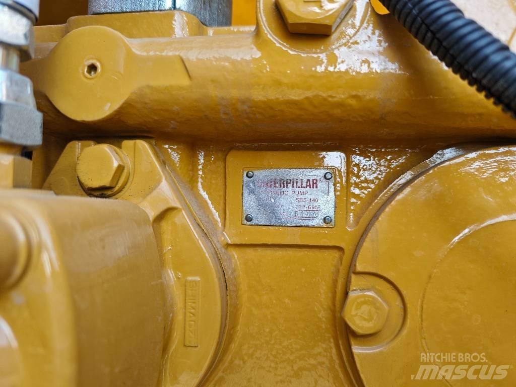 CAT 329 D Crawler excavators