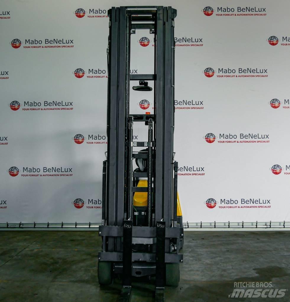 Aisle-Master 15NE Reach truck
