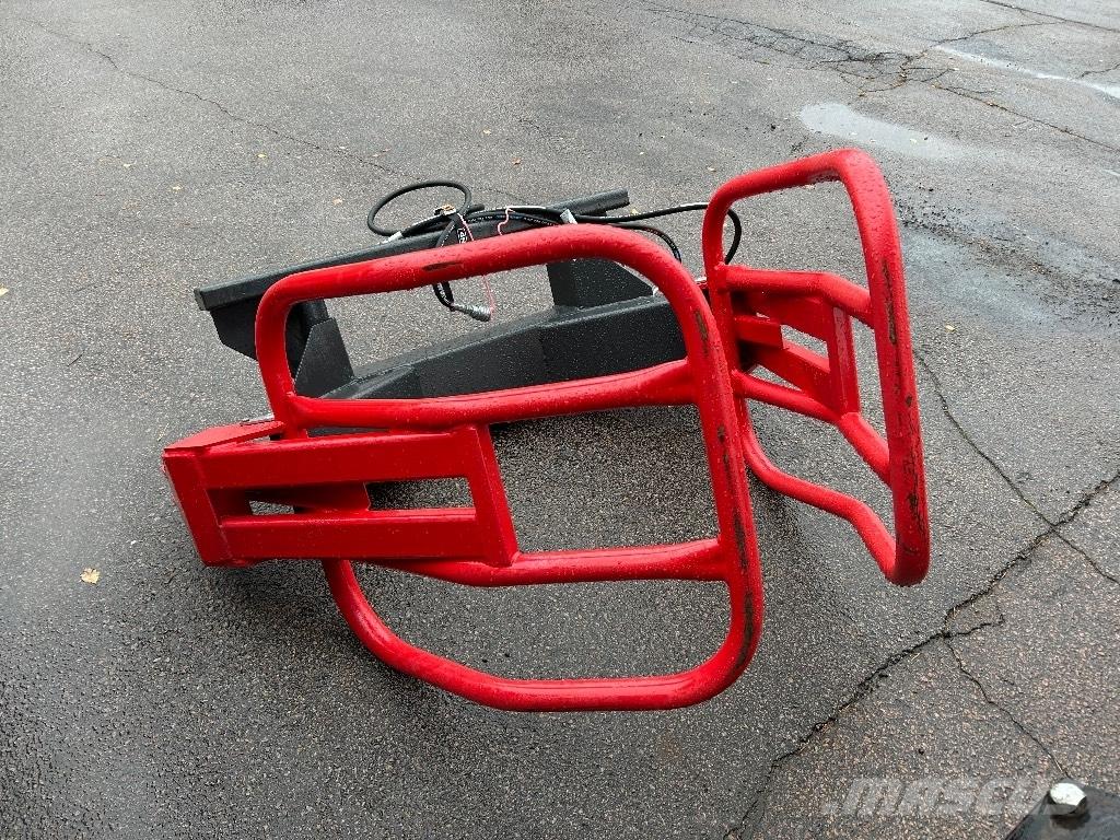 Tytan Paalipihdit Bale shredders, cutters and unrollers