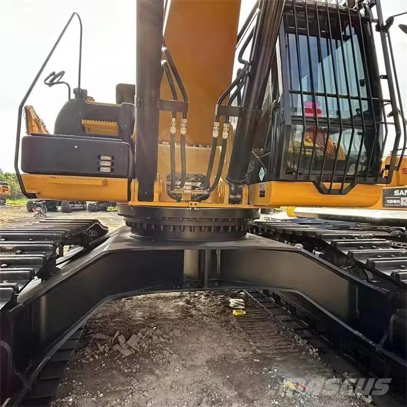 CAT 340 Crawler excavators