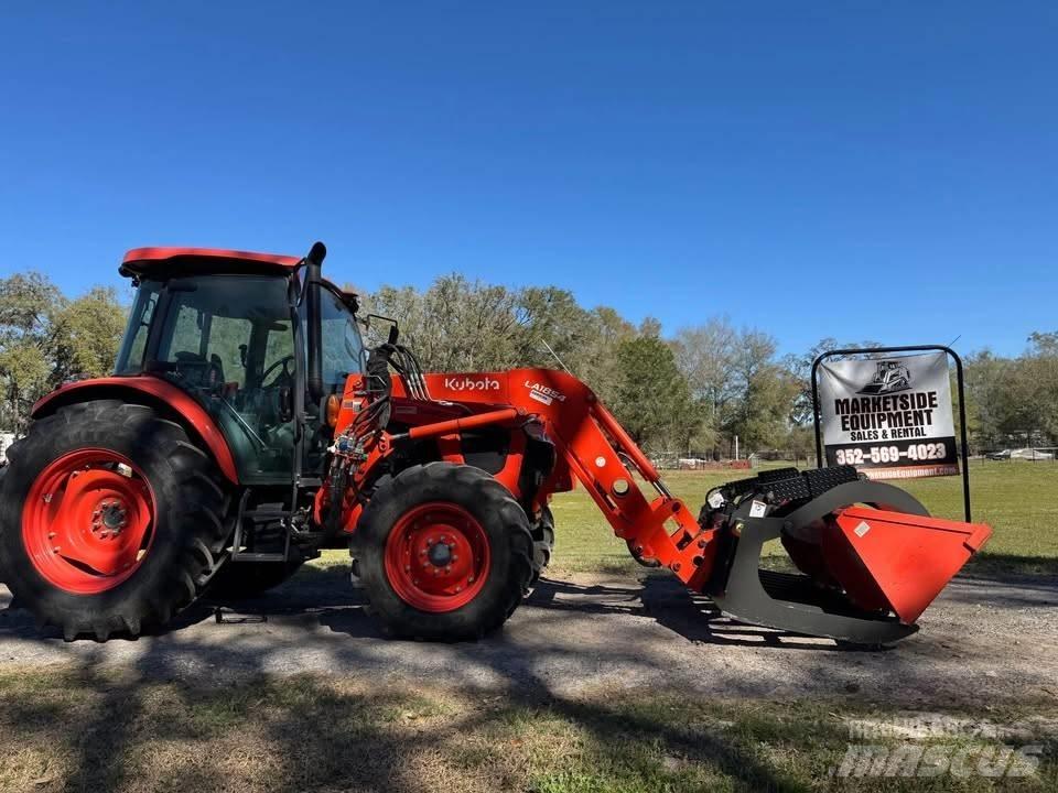 Kubota M5-111 Tractors