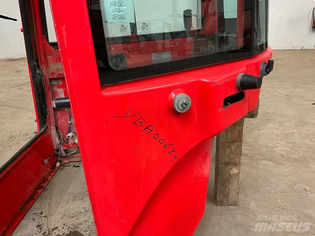 Yanmar Vio 25-6 Cabins and interior