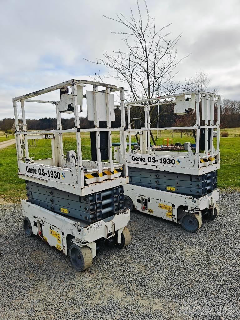 Genie 1930 Scissor lifts