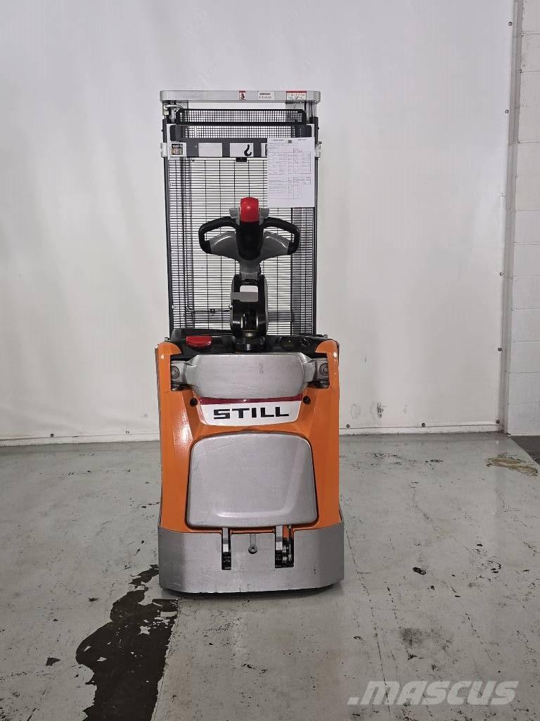 Still EXD SF 20I Self propelled stackers