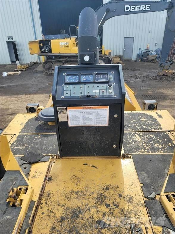 CAT AP-655C Asphalt pavers