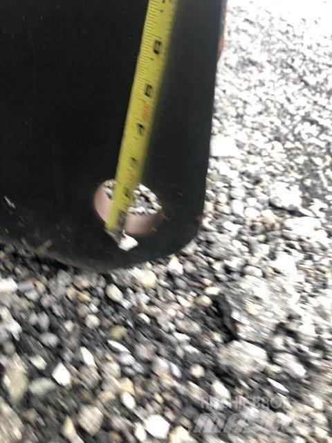 JLG  Forks