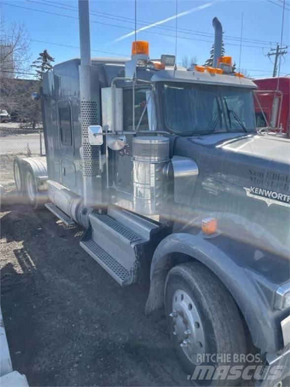 Kenworth W900 Prime Movers
