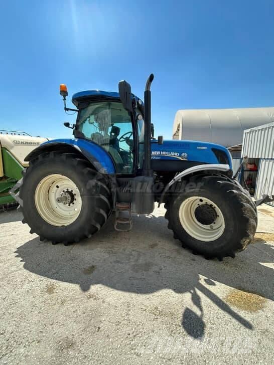 New Holland T7250 Tractors