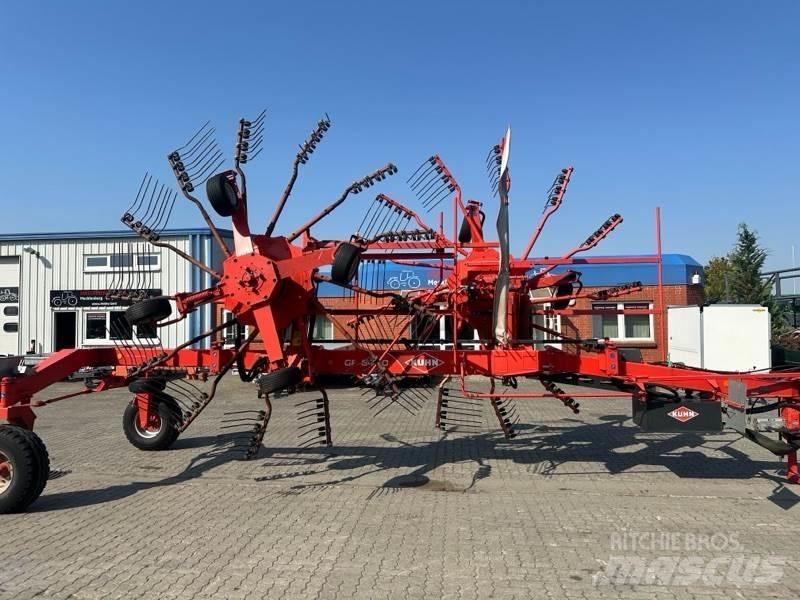 Kuhn GA 8020 Swathers
