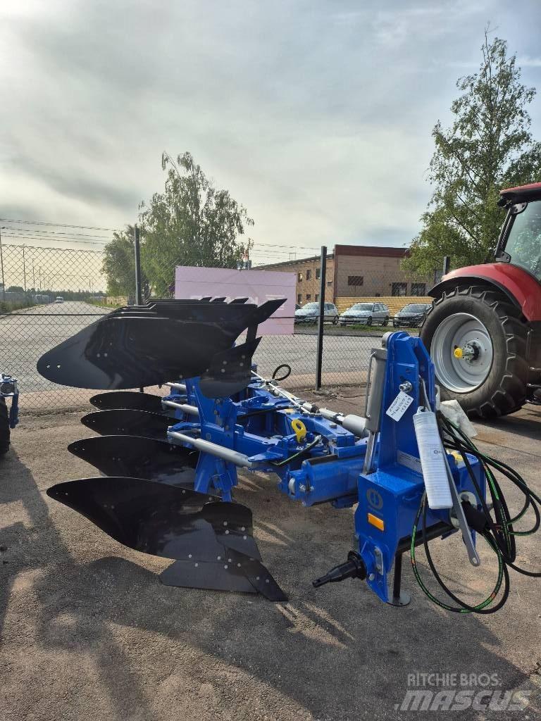 Överum CX2 Reversible ploughs