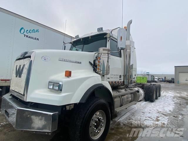 Western Star 4900SB Prime Movers