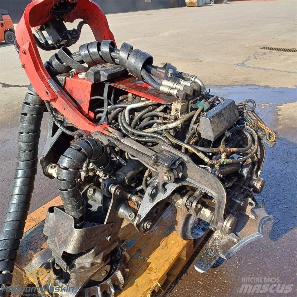 Komatsu C124 Harvester heads