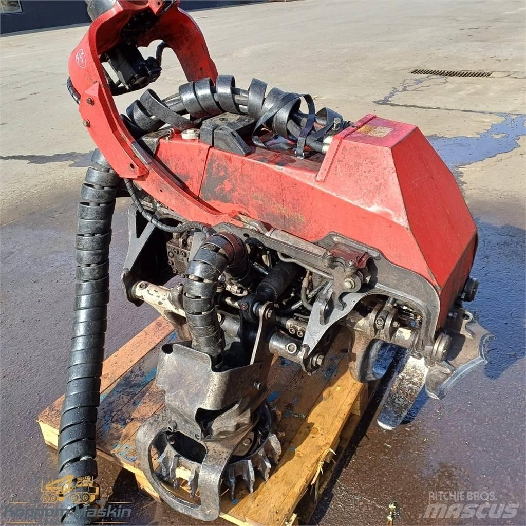 Komatsu C124 Harvester heads