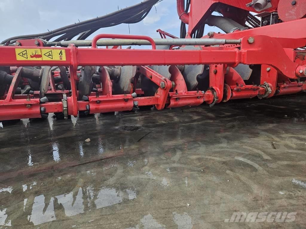 Horsch Pronto 8 DC Drills