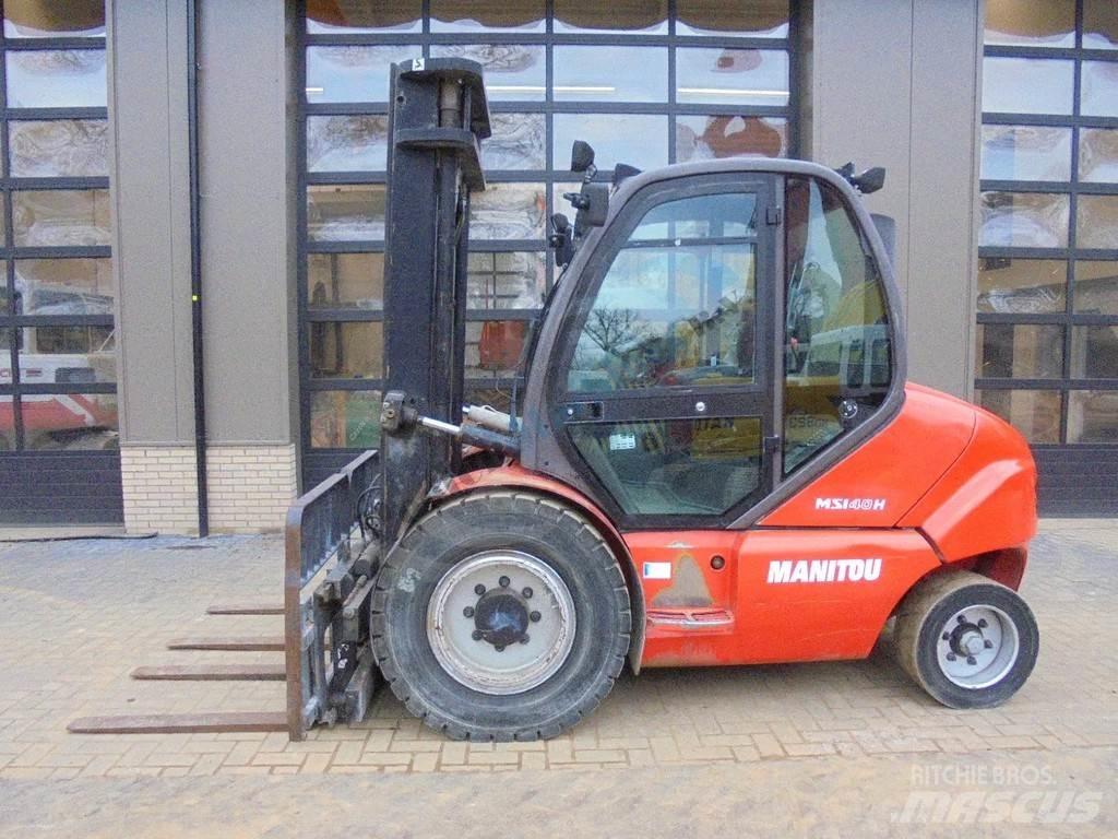 Manitou MSI 40 Rough terrain truck