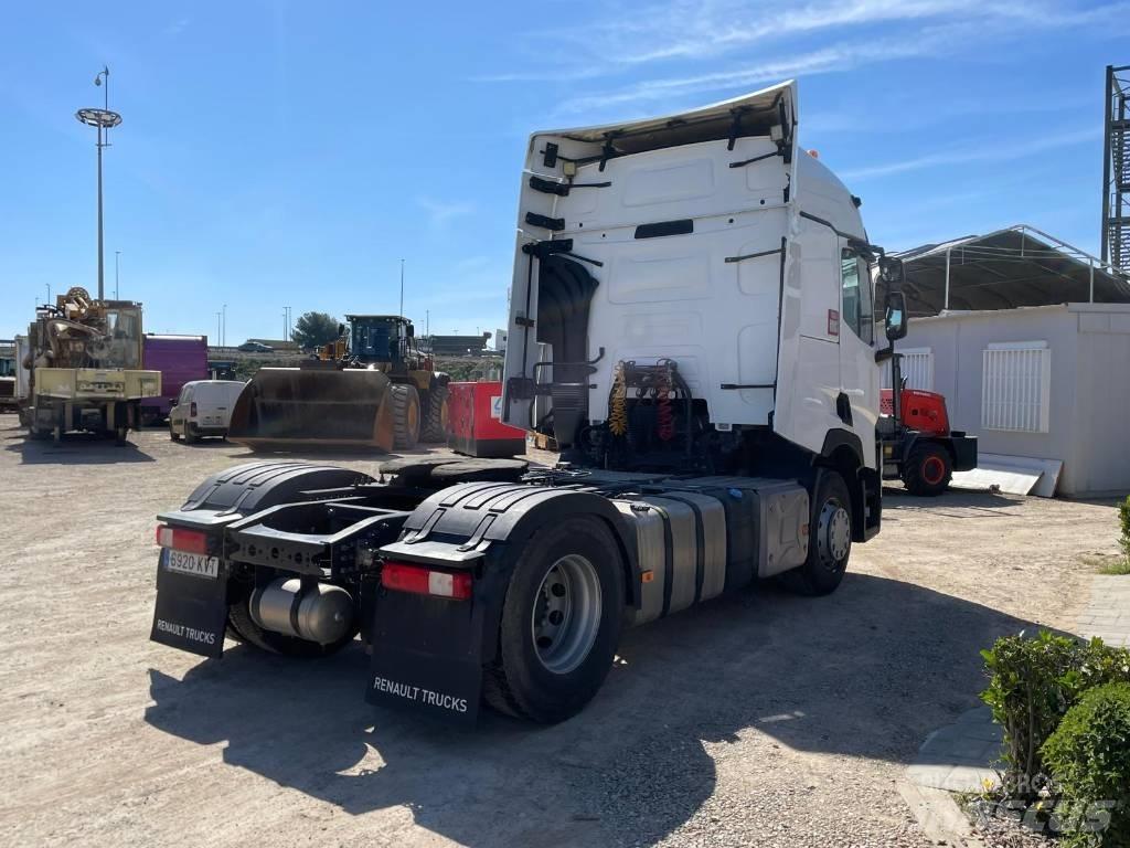 Renault T520 Prime Movers