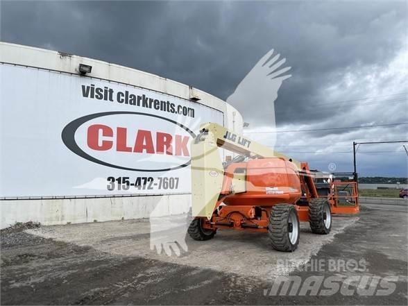 JLG 600AJ Articulated boom lifts